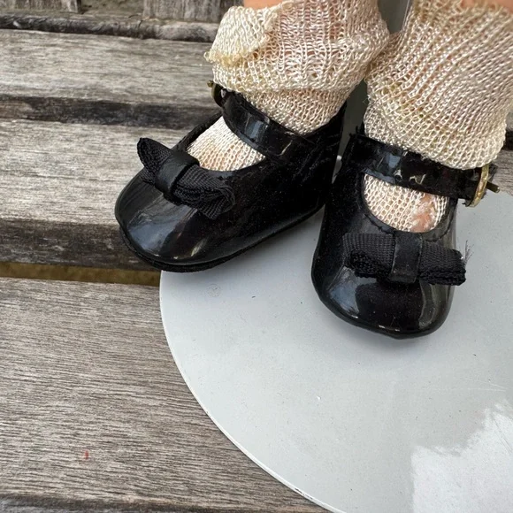 Vintage Doll Blonde Hair Blue Dress Rare With Doll Stand. Antique made
In usa - Picture 9 of 10